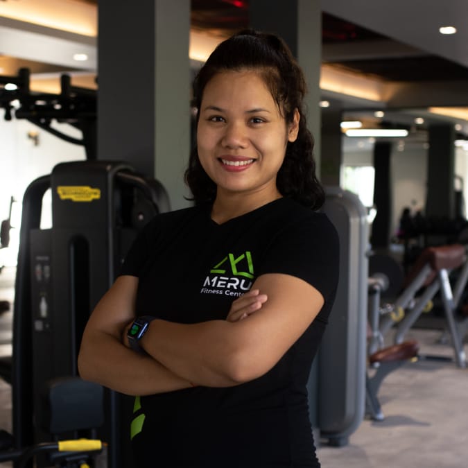 Female Trainer at Meru Fitness
